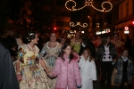  El desfile oficial de las falleras precede la exaltación del Teatre Payà.