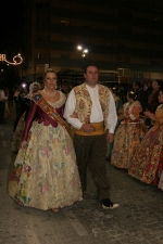  El desfile oficial de las falleras precede la exaltación del Teatre Payà.