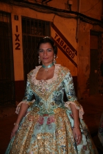  El desfile oficial de las falleras precede la exaltación del Teatre Payà.