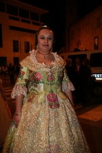  El desfile oficial de las falleras precede la exaltación del Teatre Payà.