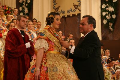 Burriana exalta a Beatriz Gonzlez Olivas, como reina fallera 2008.