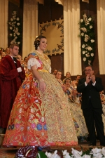 Burriana exalta a Beatriz González Olivas, como reina fallera 2008.