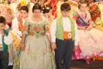 Los niños protagonistas en la exaltación de María Franch Guardino como reina fallera infantil.