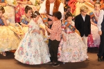 Los niños protagonistas en la exaltación de María Franch Guardino como reina fallera infantil.