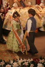 Los niños protagonistas en la exaltación de María Franch Guardino como reina fallera infantil.