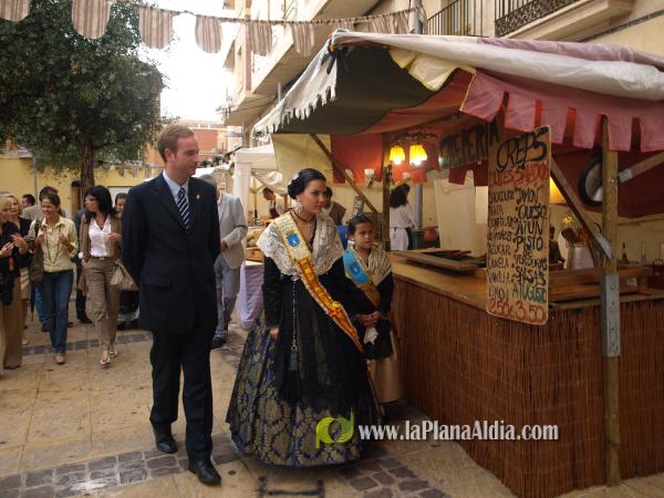 Inaugurado el Mercado Medieval de las Fiestas Patronales de la Sagrada Familia y Santísimo Cristo