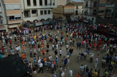 Un joven herido en la primera exhibicin de toros en las fiestas de Moncofa