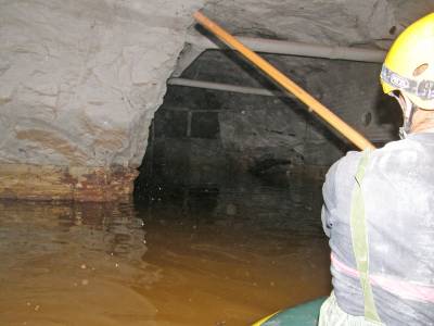 Misterios sin resolver en la cueva del castillo