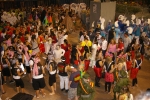 Los disfraces invaden la noche de las fiestas