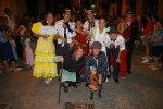Los disfraces invaden la noche de las fiestas
