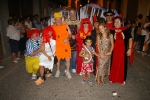 Los disfraces invaden la noche de las fiestas