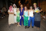 Los disfraces invaden la noche de las fiestas