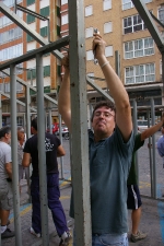 La montà de cadafals anuncia las fiestas de la Misericordia