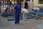 La montà de cadafals anuncia las fiestas de la Misericordia