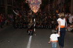 El desfile de Moros i Cristians atrajó a una multitud de vecinos