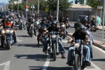 Cientos de Harleys desfilaron por el interior de la ciudad