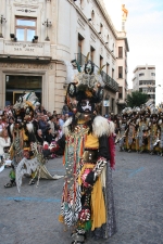 Espectacular desfile de Moros y Cristianos