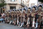Espectacular desfile de Moros y Cristianos