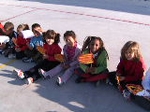 Los alumnos del colegio nª 5 celebraron, en el dia de ayer el dia de el 9 de octubre.