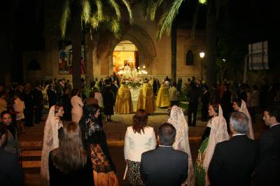 La procesin a la Virgen del Nio Perdido pone el punto final a las fiestas